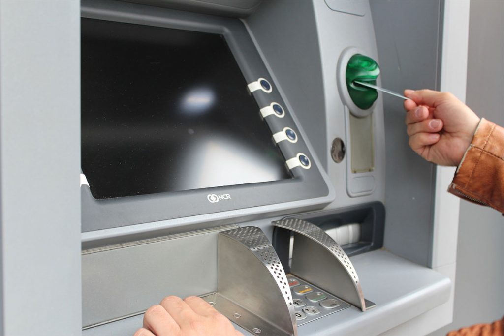 Currency exchange, cash machines (ATM) and banks - Santorini Airport
